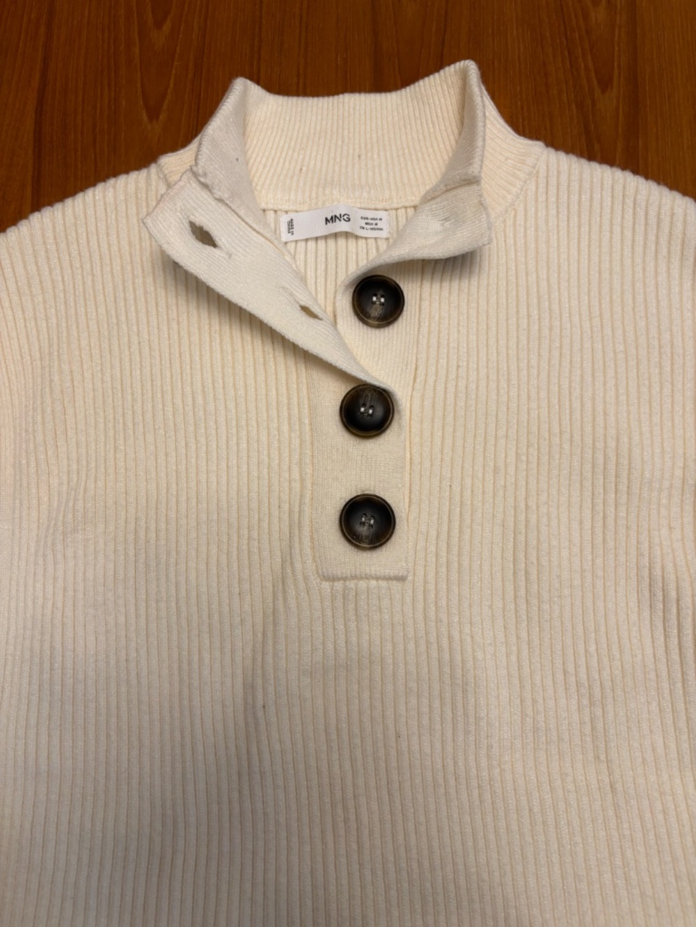 Mango Sweater - Picture 4 of 4